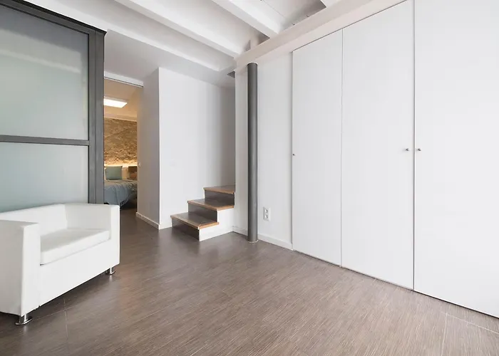 Circus House, Tarracohomes