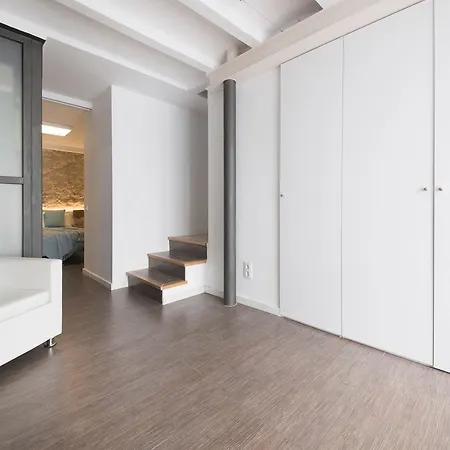 Circus House, Tarracohomes