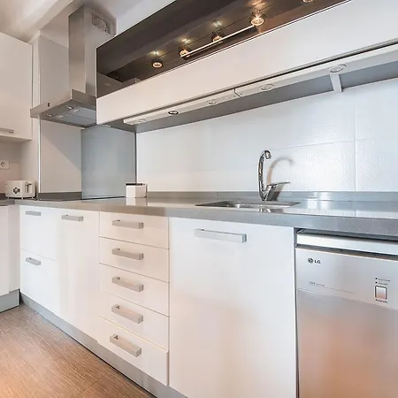Circus House, Tarracohomes