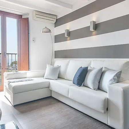 Holiday home Circus House, Tarracohomes