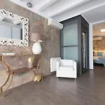 Circus House, Tarracohomes Prázdninový dům