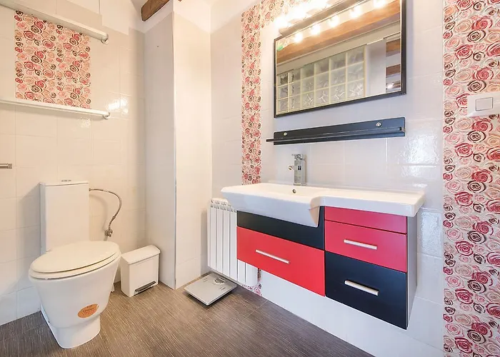 Holiday home Circus House, Tarracohomes *